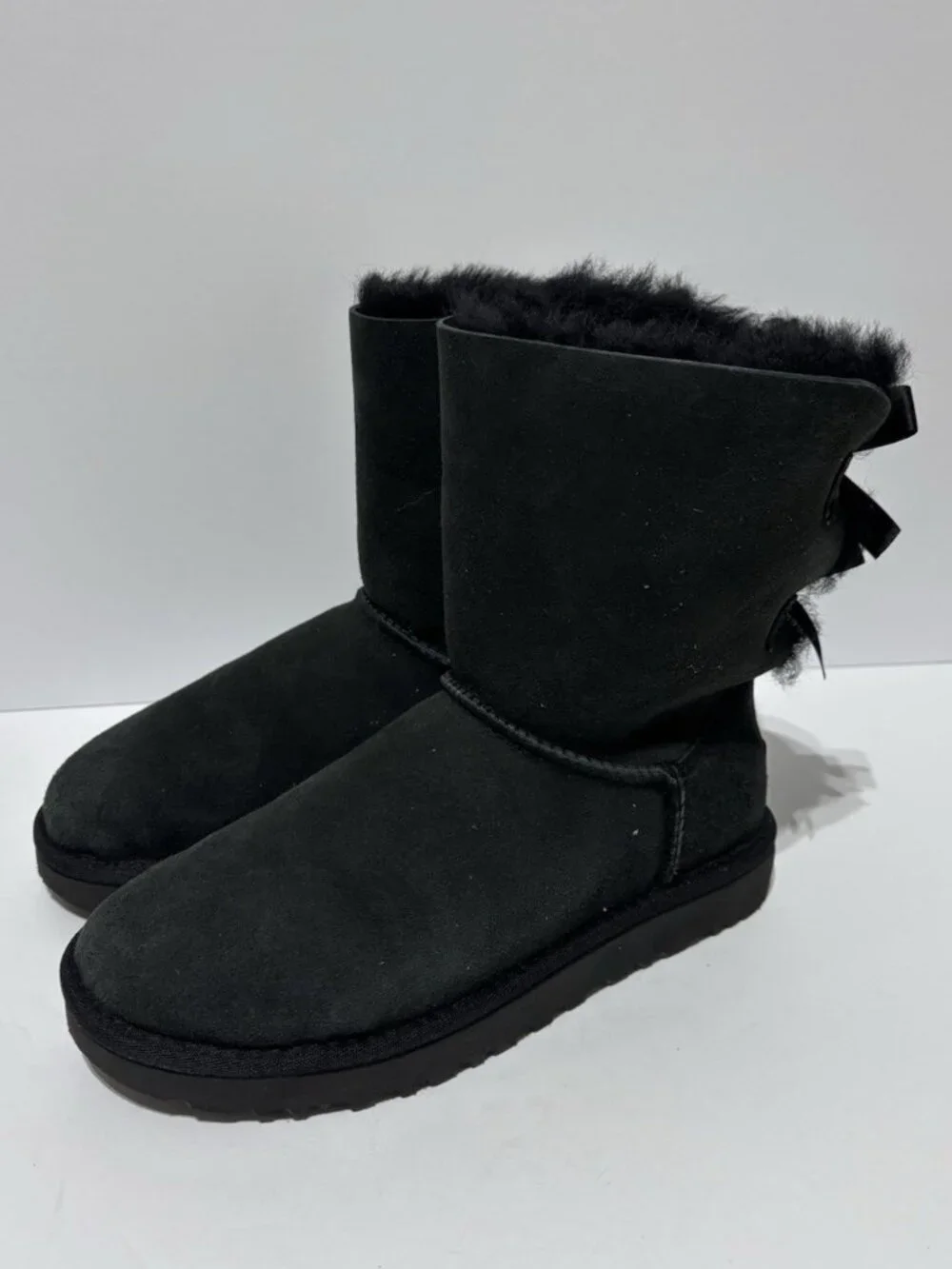 UGG Women’s Bailey Bow II Black Winter Boots, Size 7 M